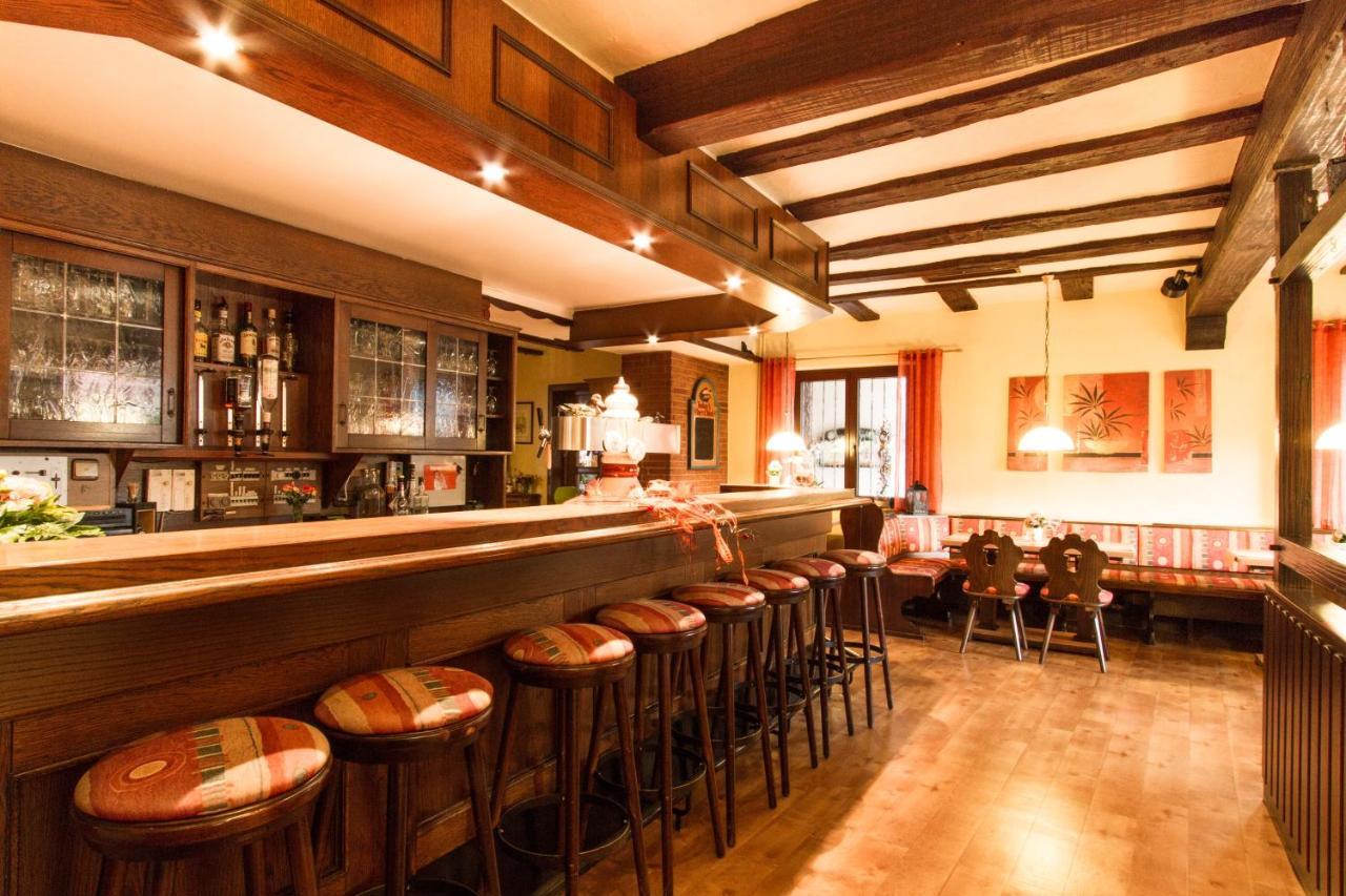 Hotel- Restaurant Zum Hirsch Grossenlueder Ngoại thất bức ảnh