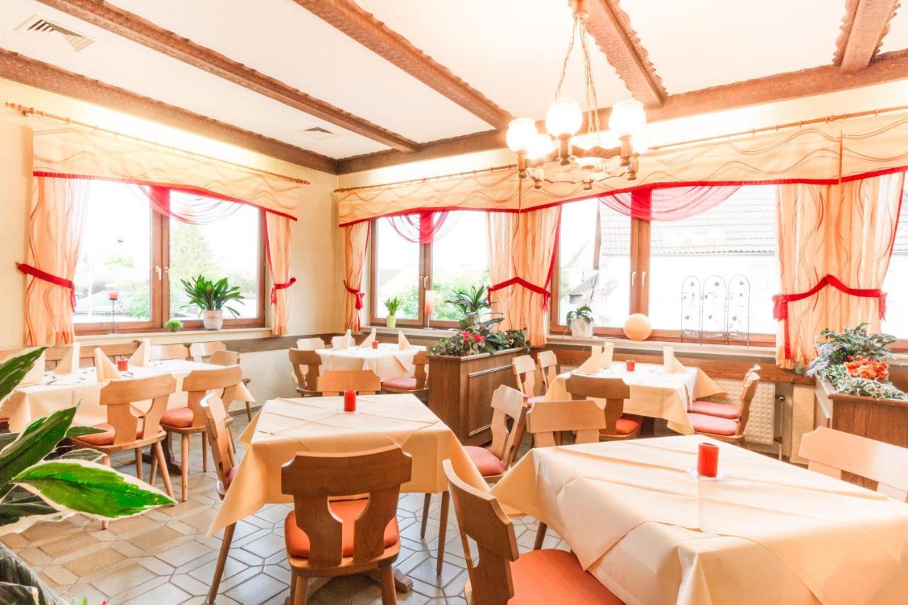 Hotel- Restaurant Zum Hirsch Grossenlueder Ngoại thất bức ảnh